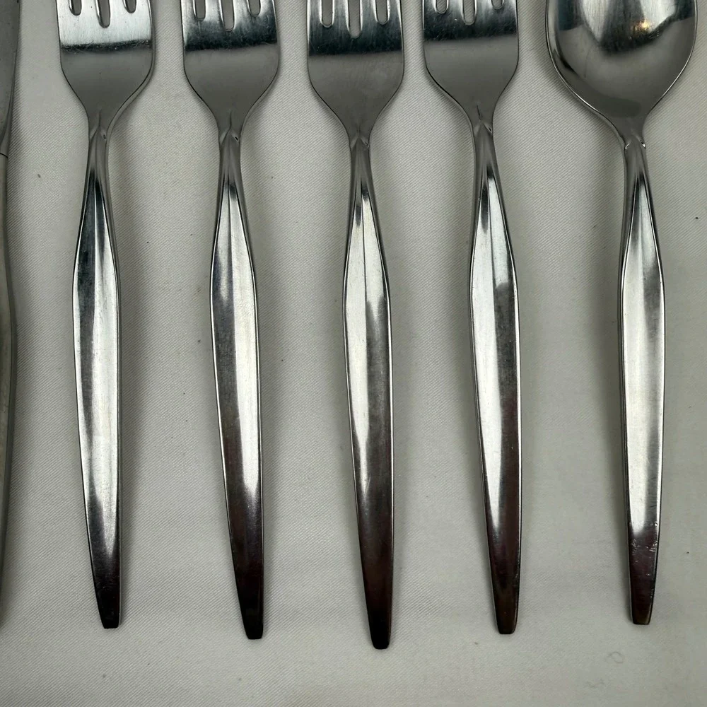 Wm Rogers & Son Stainless Flatware Exquisite Pattern MCM 6 Piece Lot